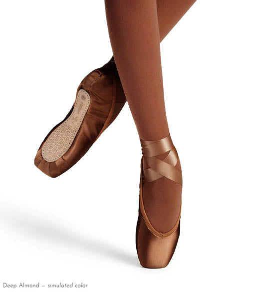 coloured pointe shoes